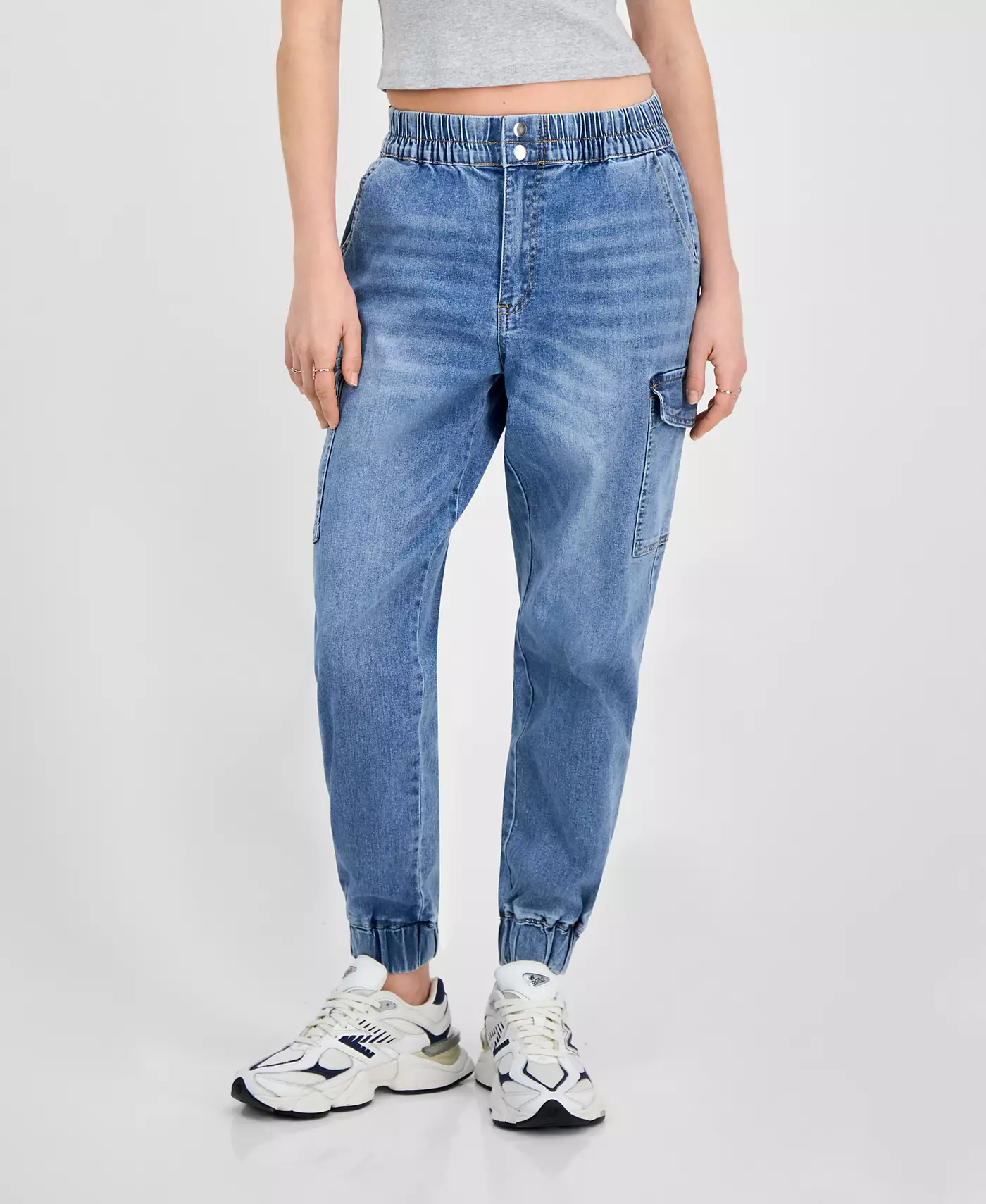 Джинсы-джоггеры Madden Girl Juniors со средней посадкой и двумя пуговицами