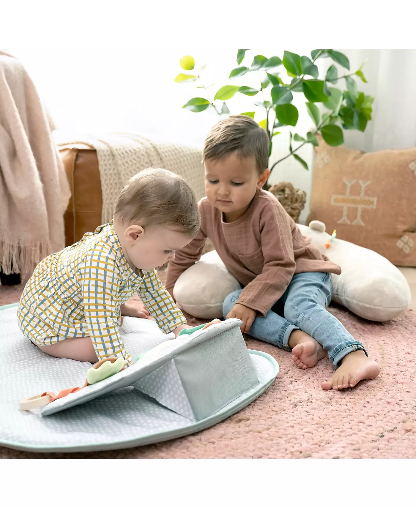 Коврик для занятий с упором на приседания Ingenuity Cozy Prop™ 4-в-1¿ - Nate™