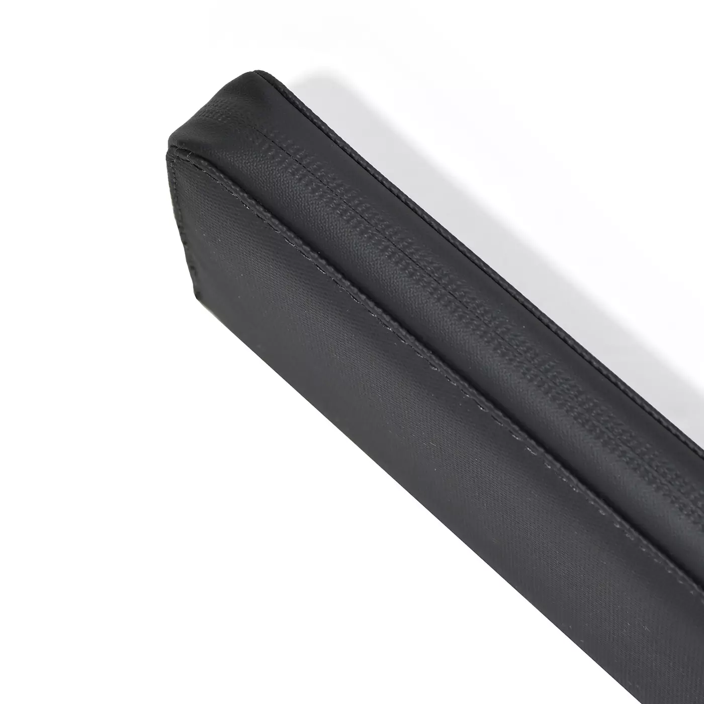 Мужской УЗКИЙ КРУГЛЫЙ КОШЕЛЕК НА МОЛНИИ Roots