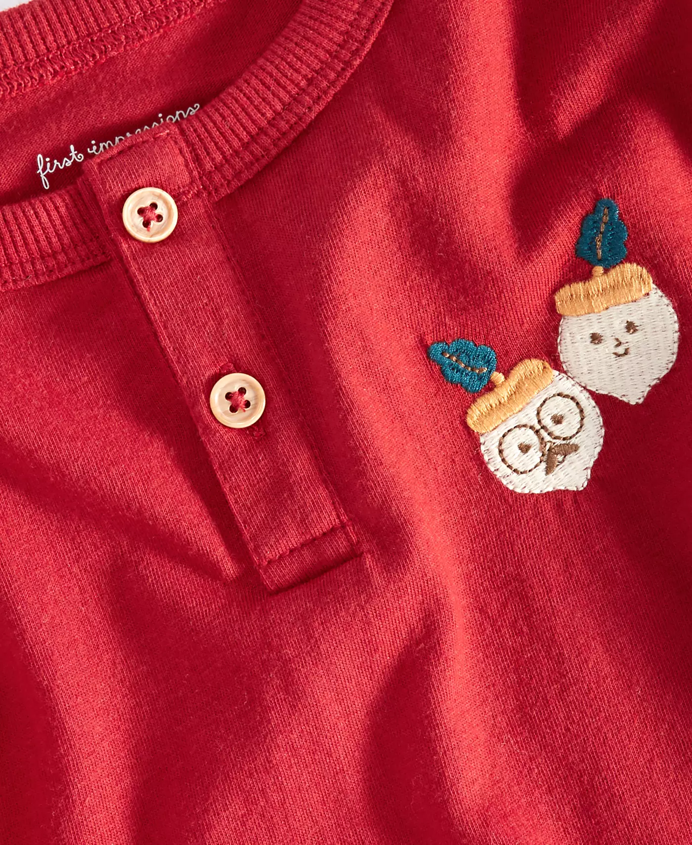 Первые впечатления от кофты-хенли с длинными рукавами и вышивкой «Желудь» для мальчиков, созданной для Macy's