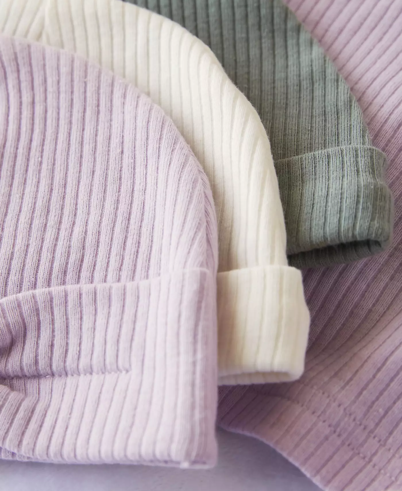 Carter's Baby 3-Pc. Комплект из трикотажной шапки, футболки и штанов