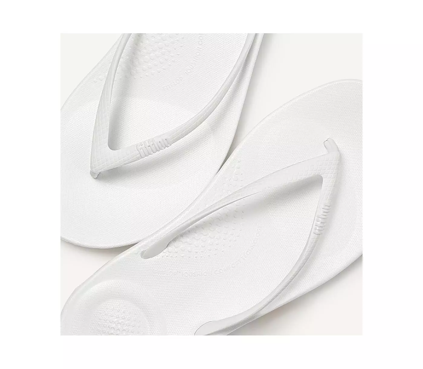 Сандалии женские FitFlop Iqushion Ergonomic Flip-Flops
