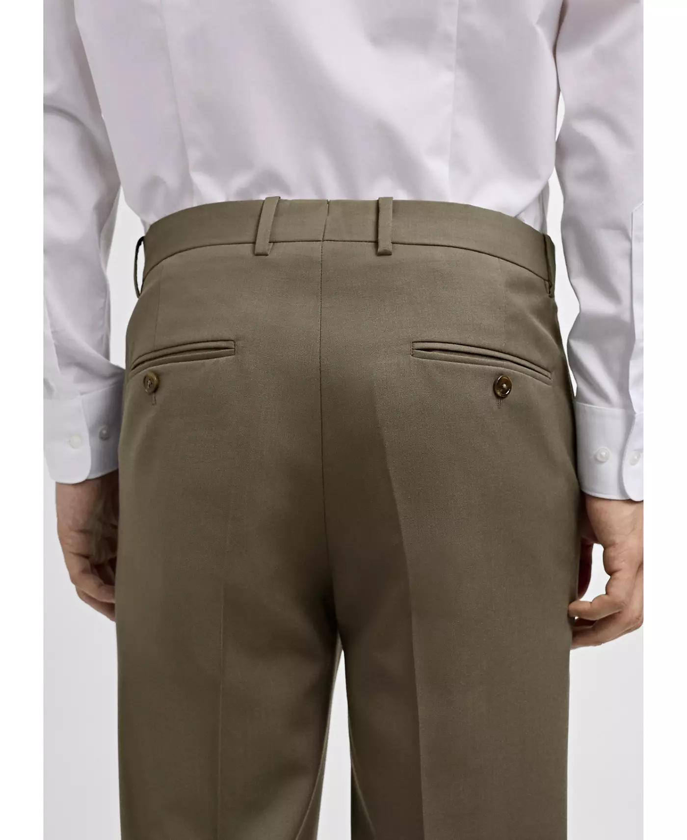 Мужские брюки из натуральной шерсти MANGO