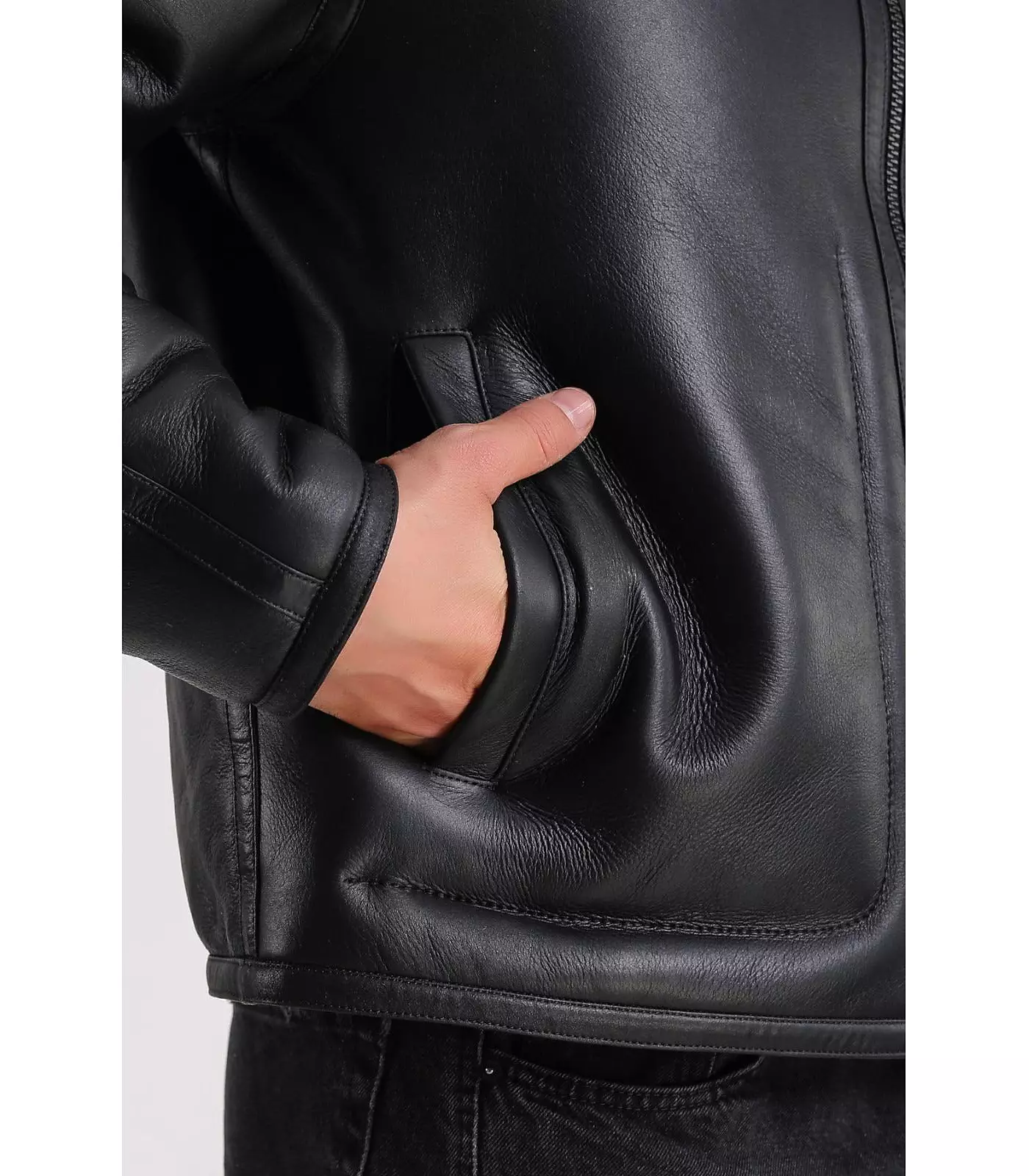 Мужская куртка Furniq UK из натуральной кожи, черная