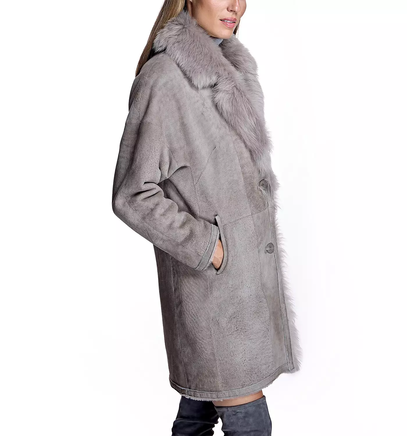 Двусторонняя женская шуба из овчины Julia & Stella By Maximilian