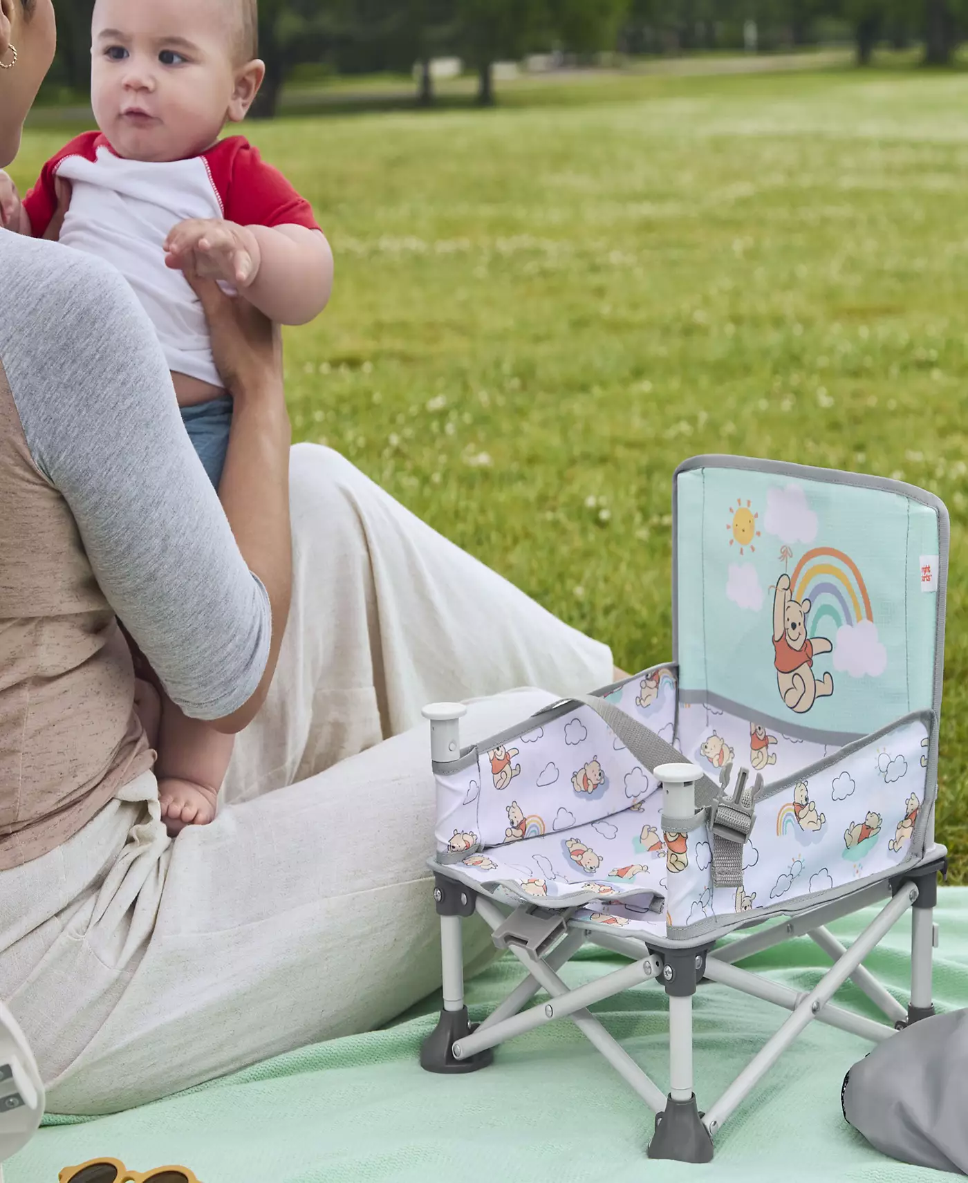 Bright Starts Baby Winnie The Pooh Pop 'N Sit™ Портативное сиденье-бустер