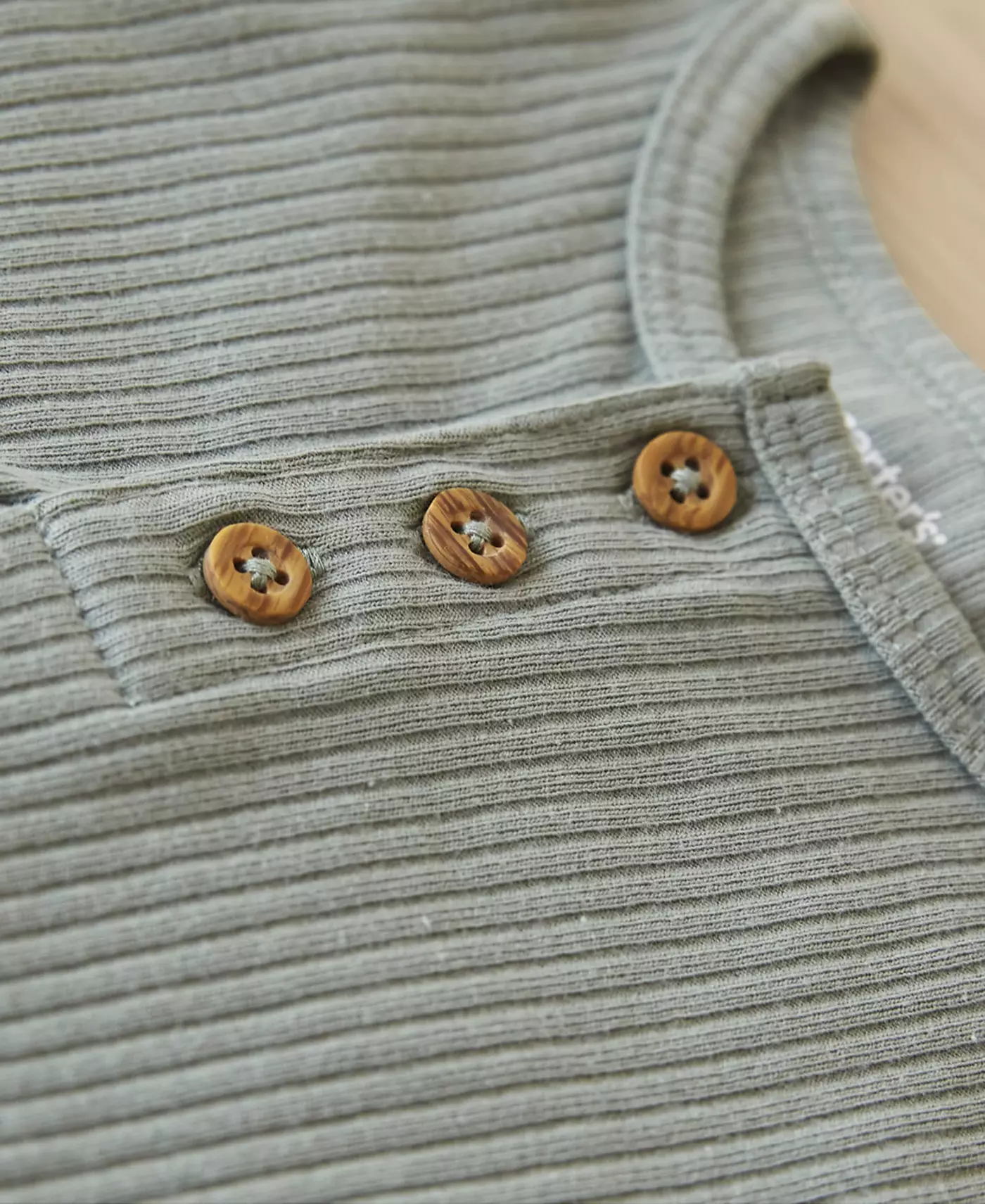 Carter's Baby 3-Pc. Комплект из трикотажной шапки, футболки и штанов