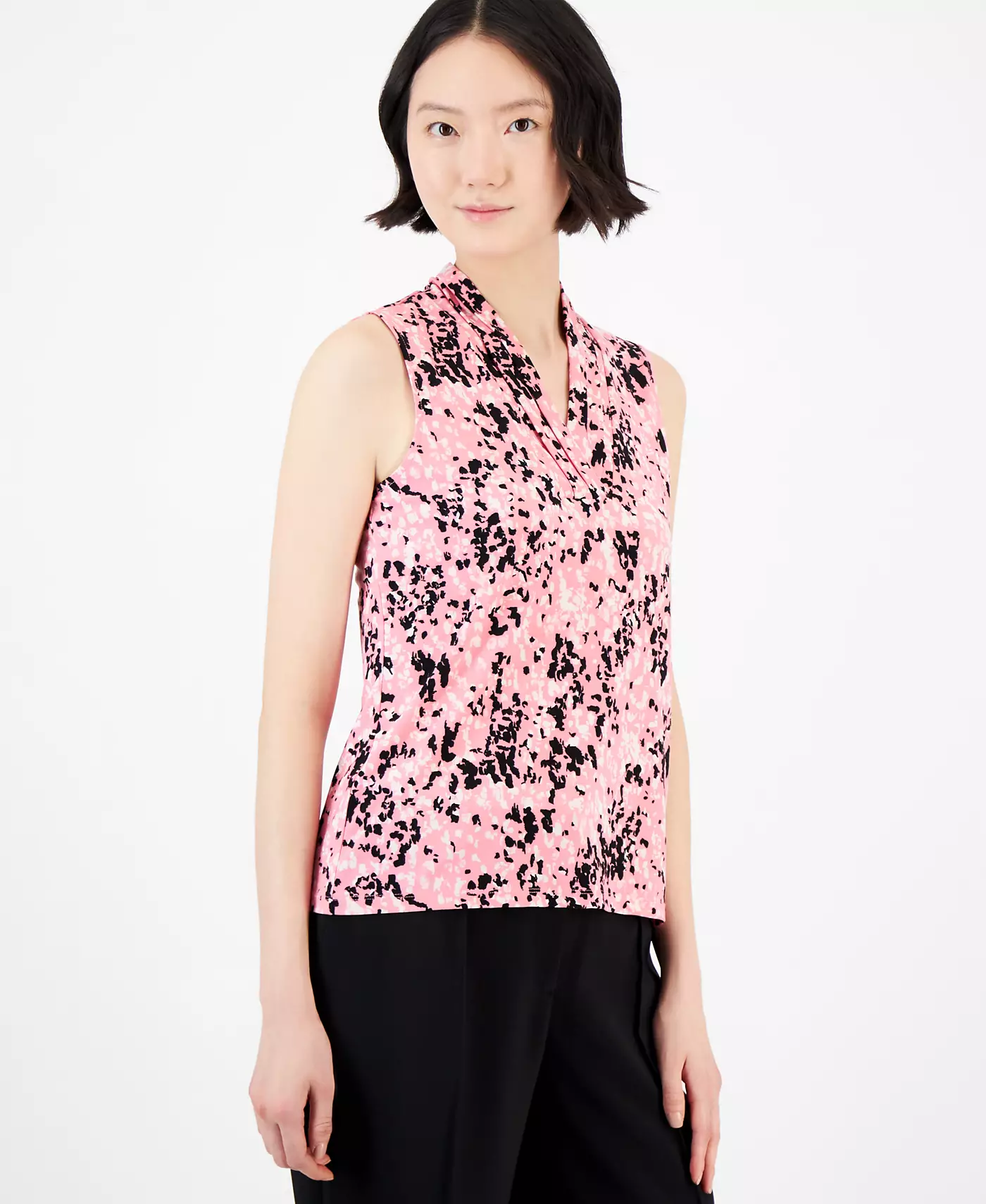 Женский топ без рукавов с плиссировкой и принтом от Anne Klein