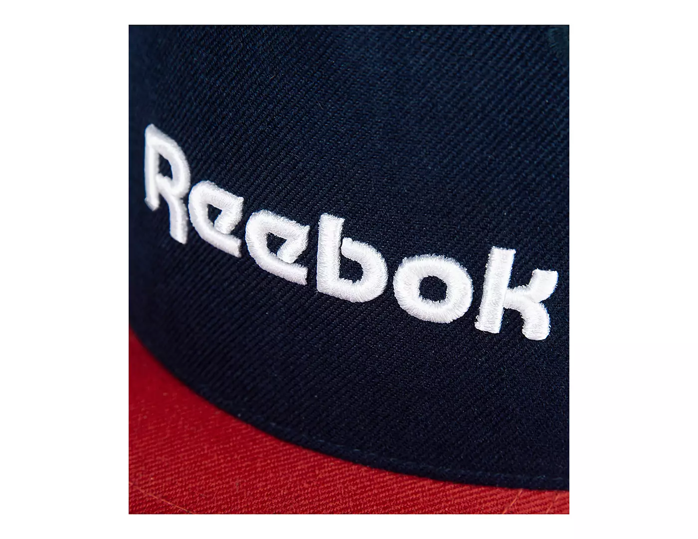 Мужская бейсболка с вышитым логотипом Reebok и плоскими полями