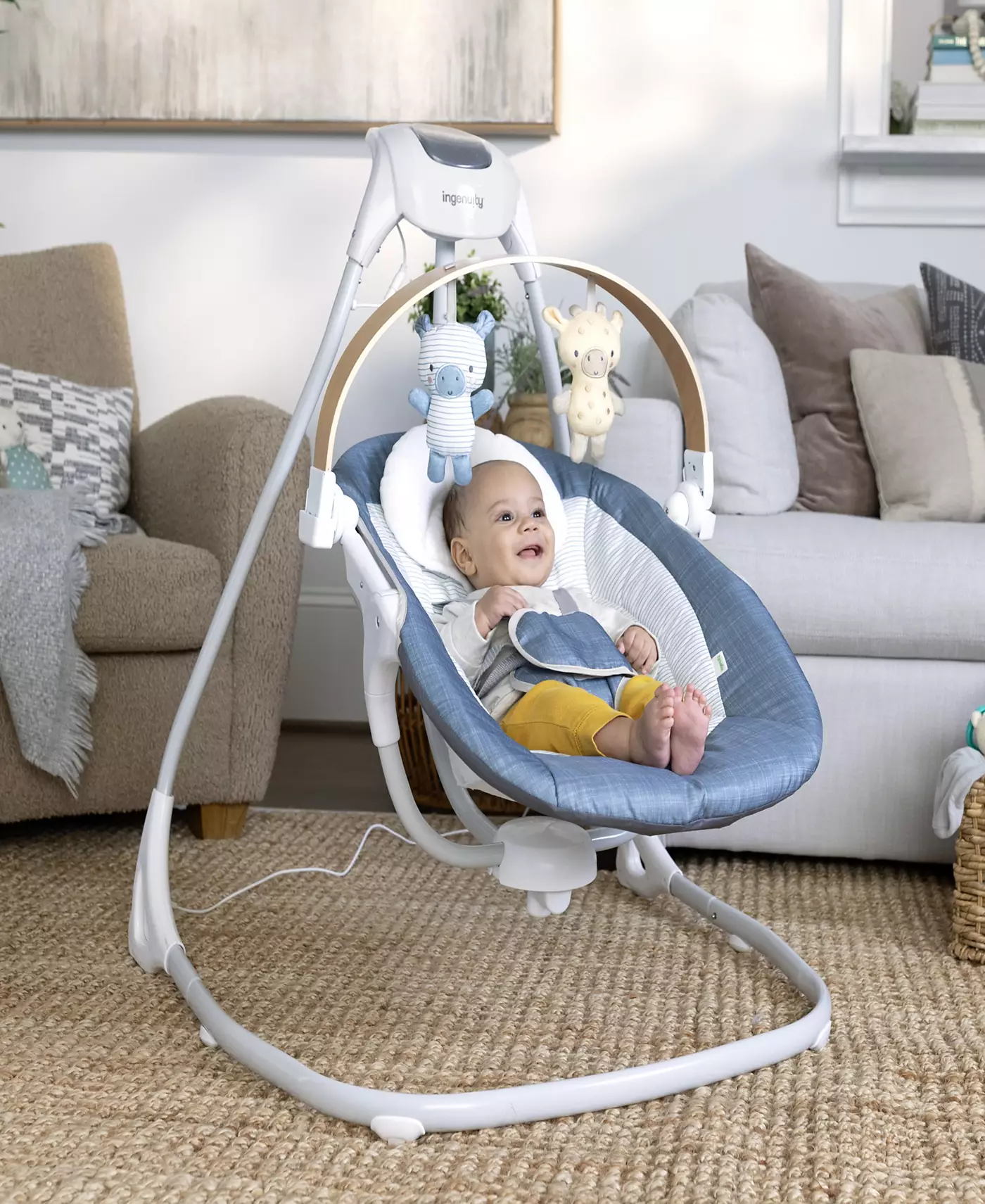 Компактные успокаивающие качели Ingenuity Baby SimpleComfort™