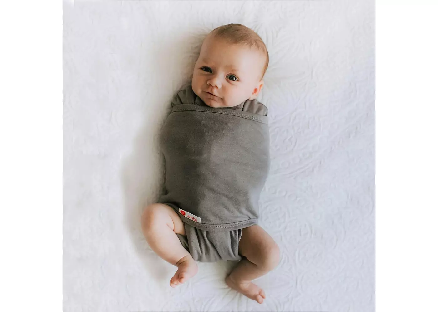 Пеленальный конверт embe Baby Swaddle Wrap (0-3 месяца) с ручками внутрь, ножками внутрь/ножками наружу