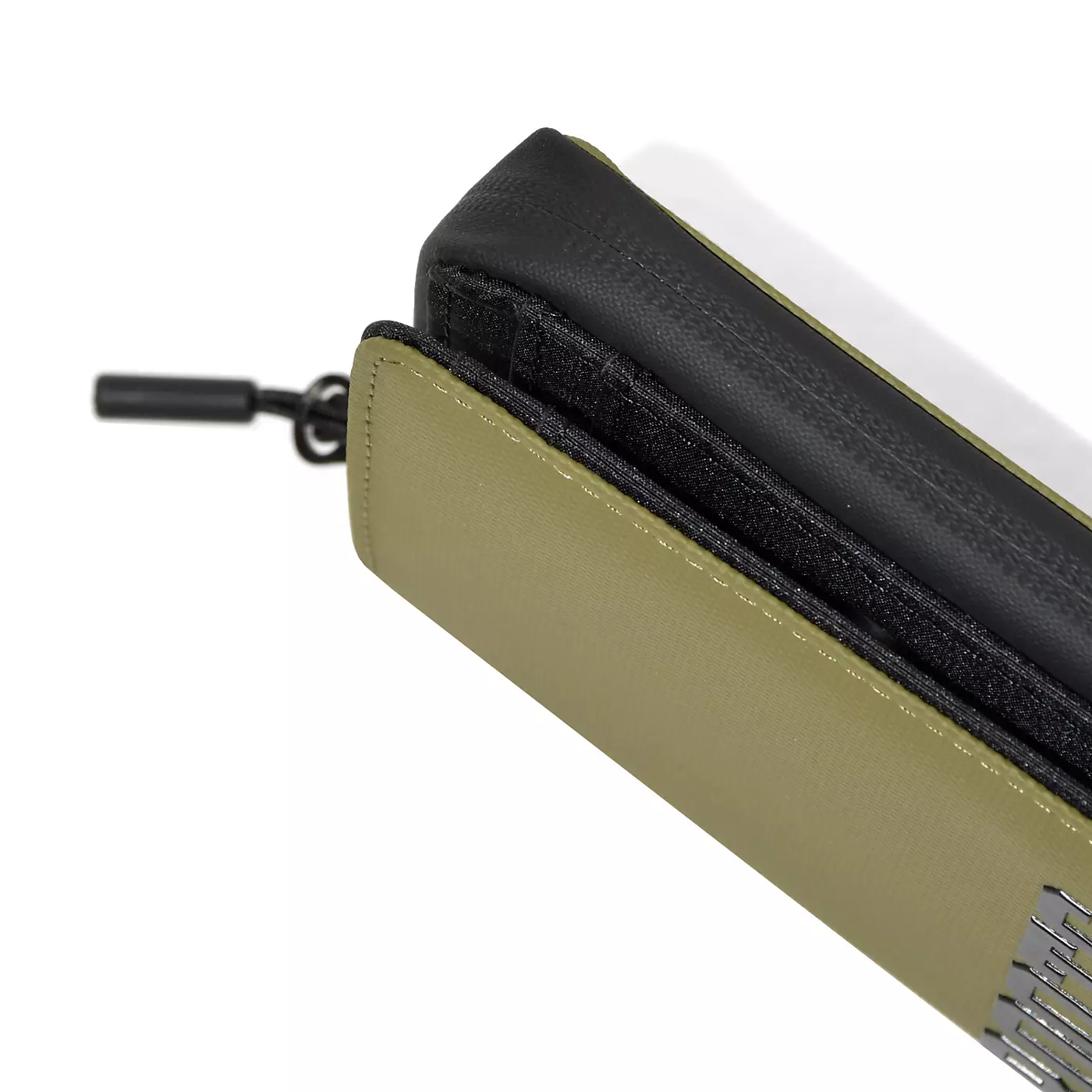 Мужской КОШЕЛЕК Roots COMPACT НА МОЛНИИ С КНОПКАМИ