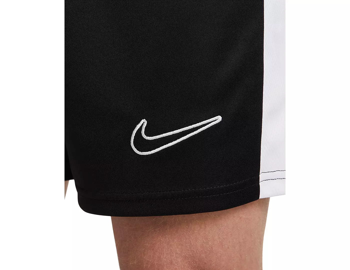 Футбольные шорты мужские Nike Dri-FIT Academy с логотипом