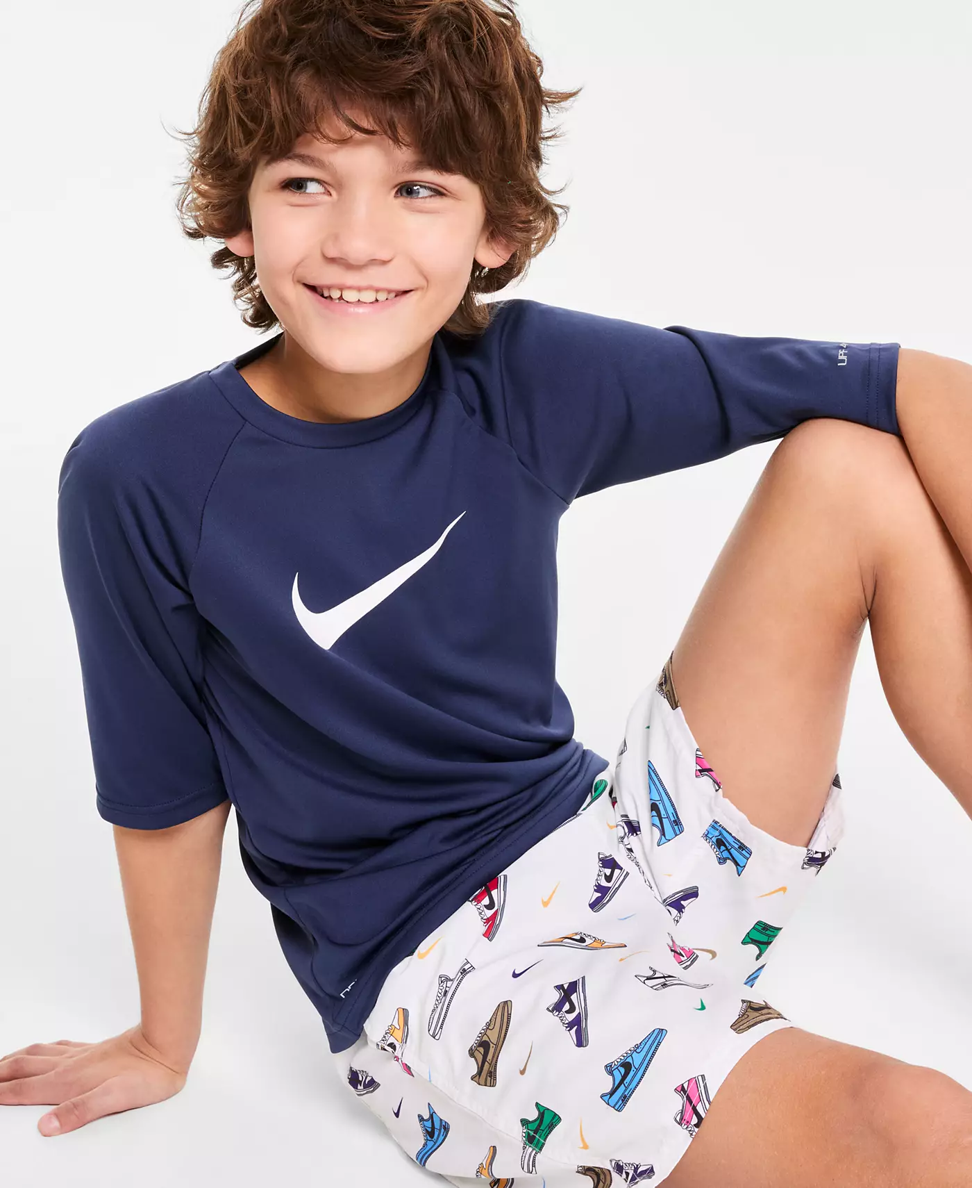 Плавки-шорты Nike Big Boys Hydroguard с коротким рукавом и 7-дюймовые плавки-шорты Volley