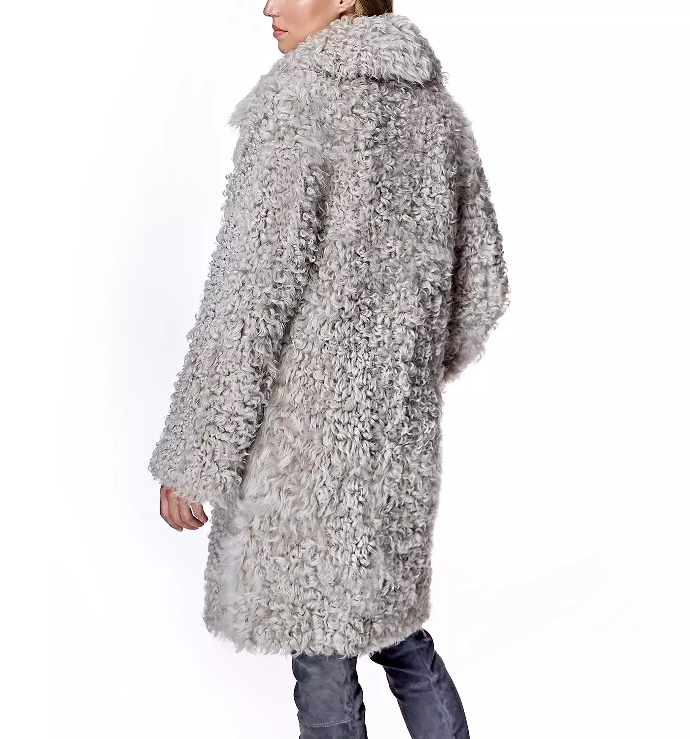 Женское пальто из овчины Julia & Stella By Maximilian для прогулок