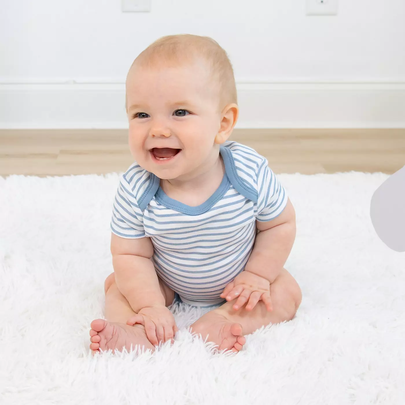 Боди из хлопка с короткими рукавами для мальчиков-младенцев Peanutshell, в полоску со звездами