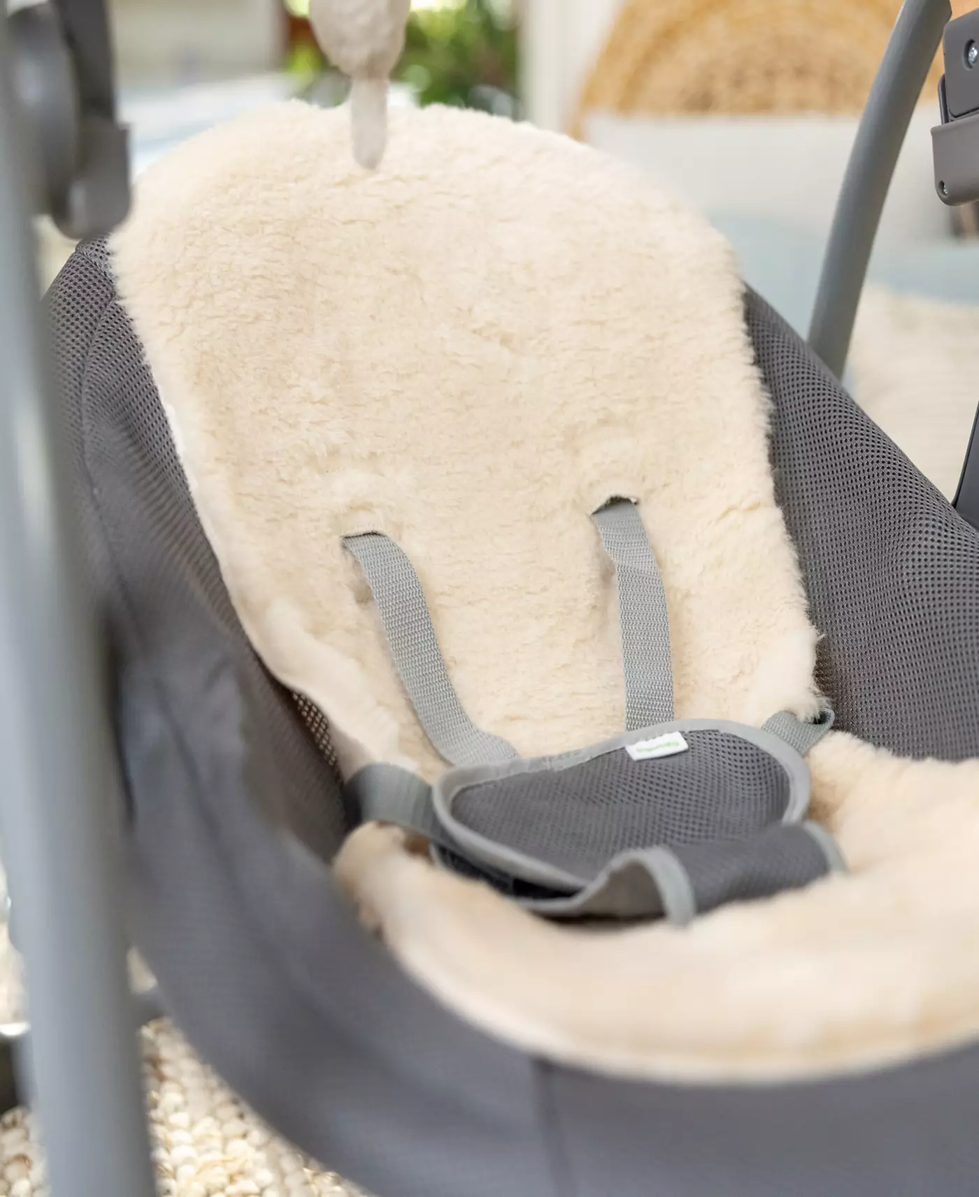 Ingenuity Baby Swing 'n Go Портативные качели