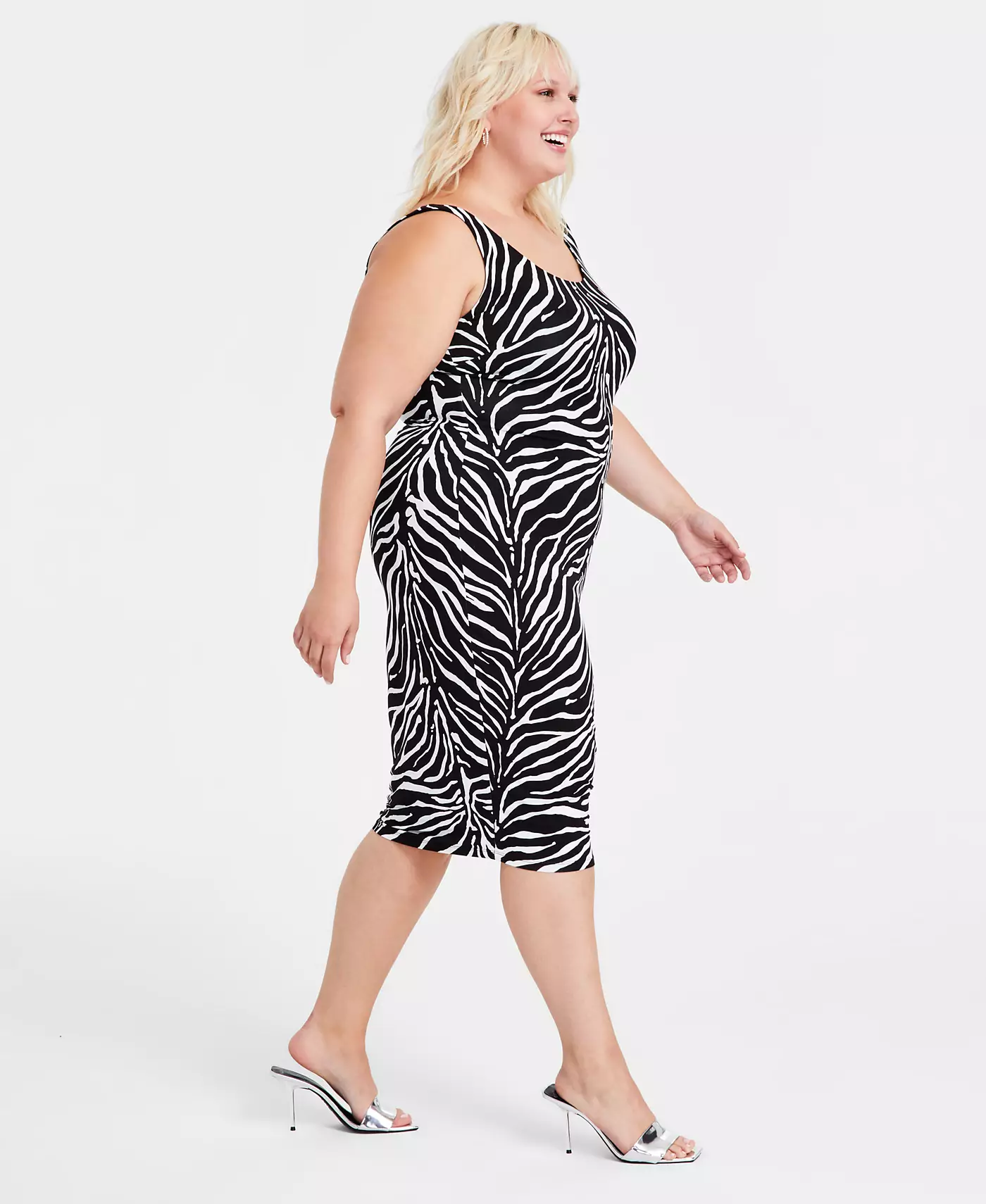 Платье-миди Bar III Trendy Plus Size с принтом «зебра»