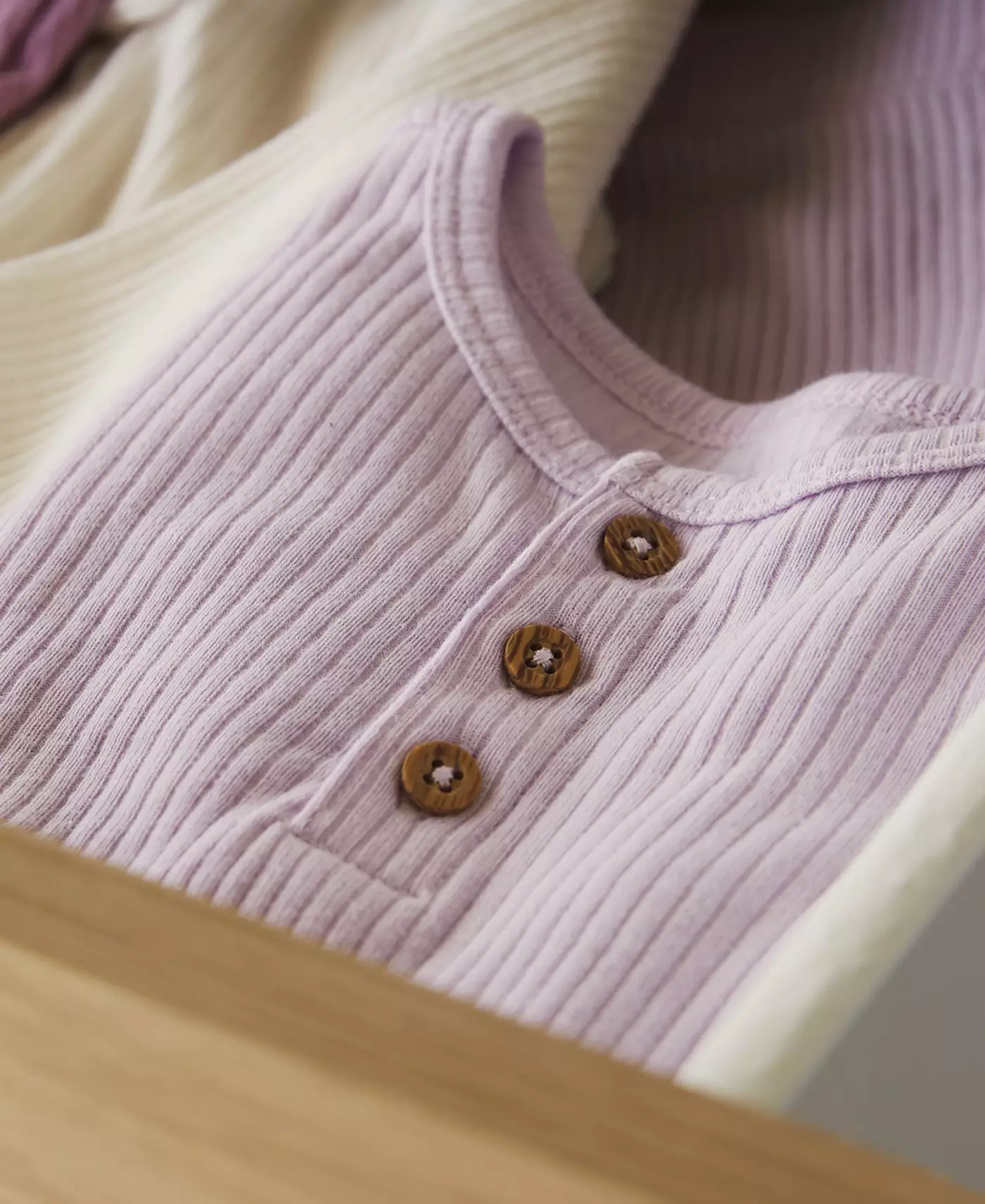 Carter's Baby 3-Pc. Комплект из трикотажной шапки, футболки и штанов