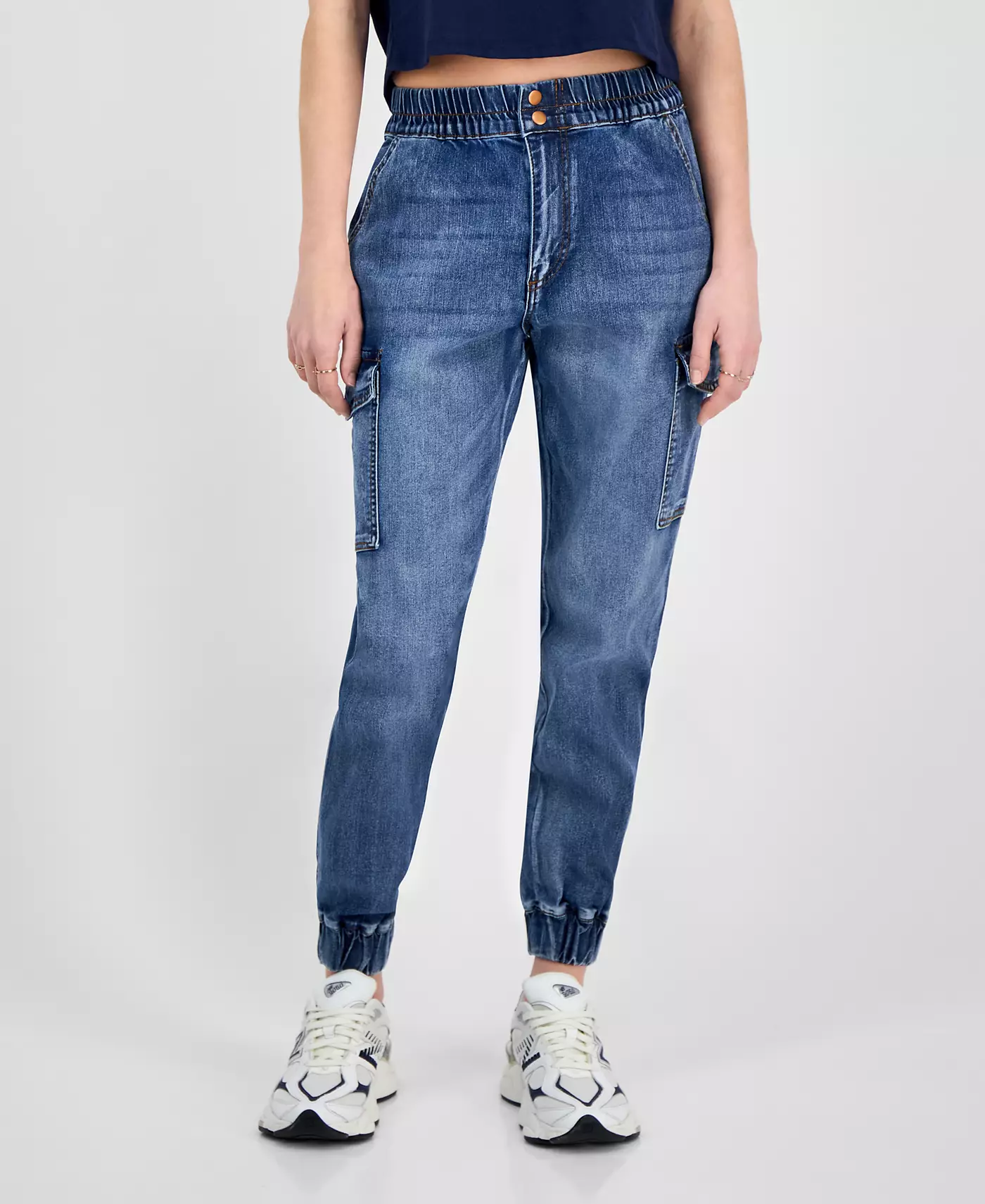 Джинсы-джоггеры Madden Girl Juniors со средней посадкой и двумя пуговицами