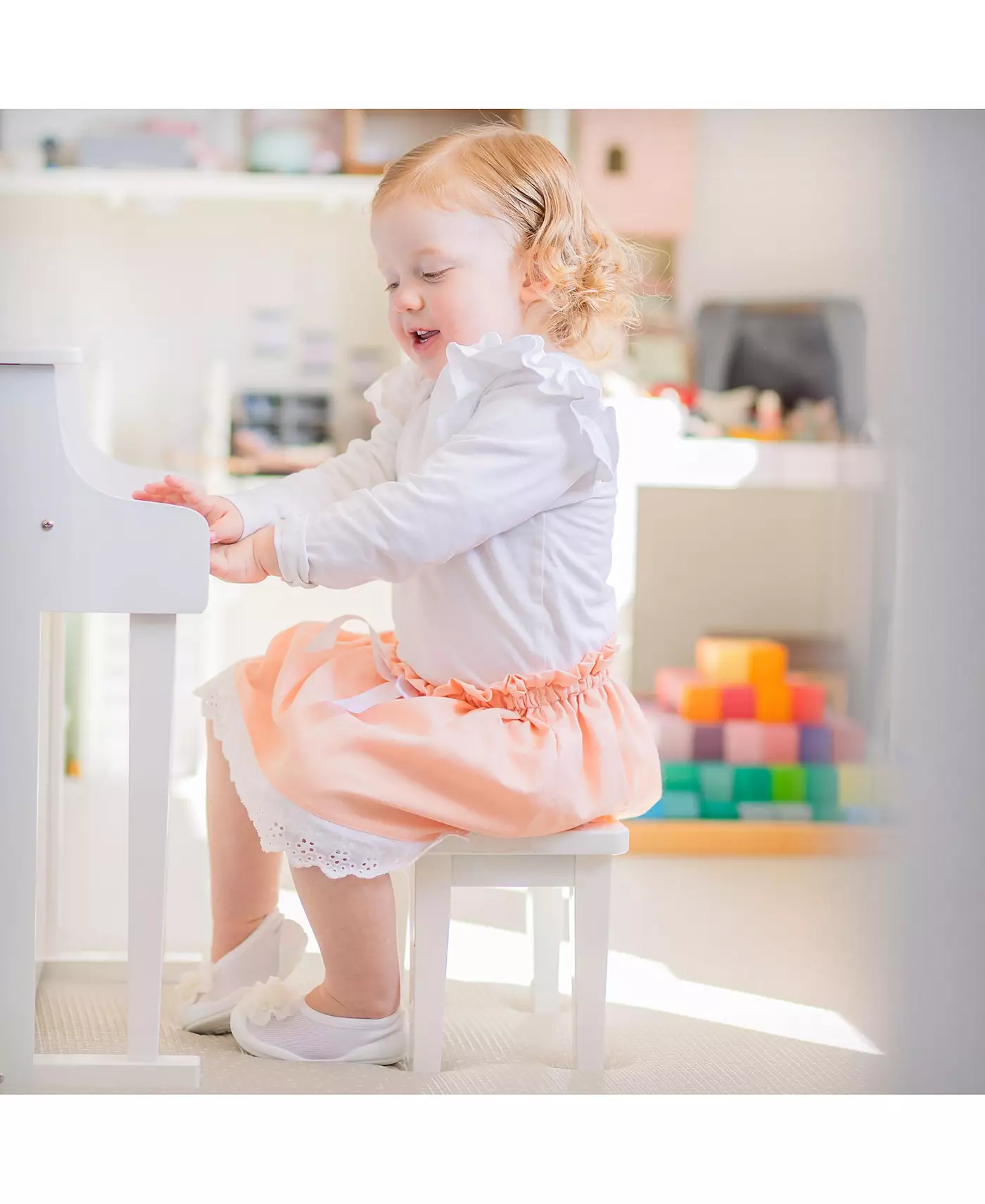 Komuello Детские дышащие моющиеся нескользящие носки для девочек на плоской подошве - Цветок-помпон белый