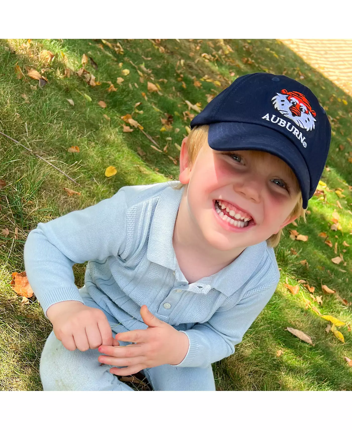 Официально лицензированная бейсболка Auburn от Bits & Bows