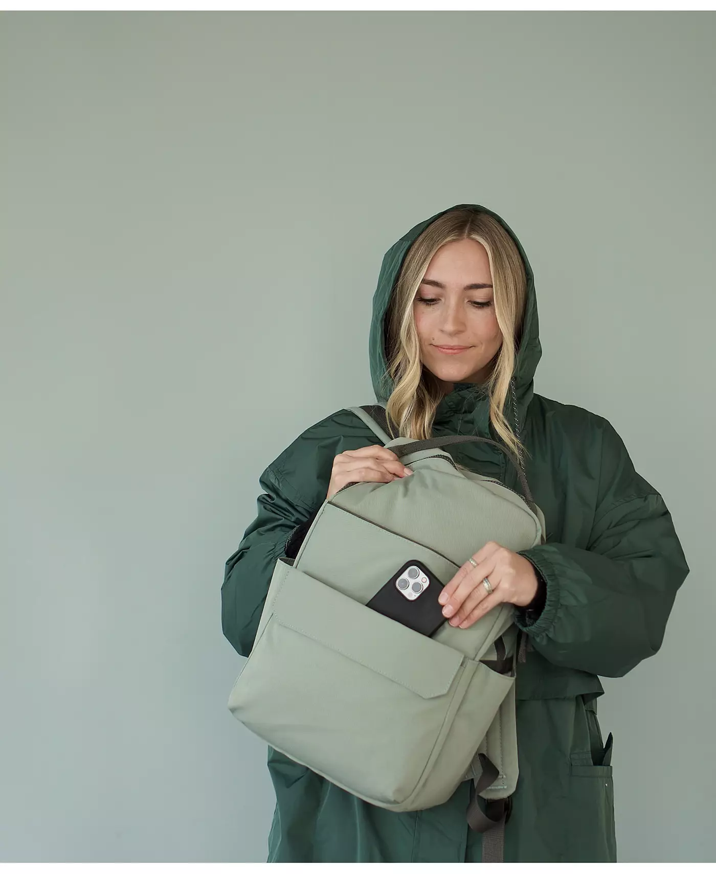 Красный рюкзак для подгузников Rovr Roo