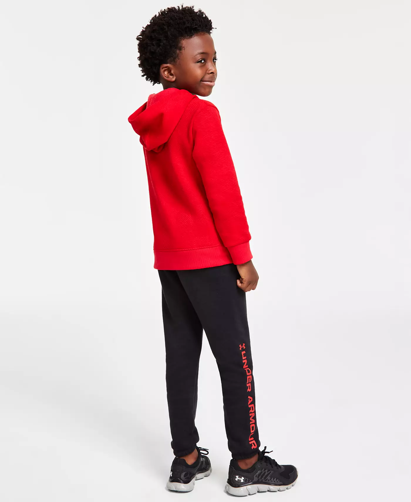 Футболка с логотипом Under Armour Big & Little Boys, толстовка с капюшоном, флисовые штаны и комплекты, подходящая одежда