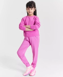 Свитшот Champion Active Ribbed Crewneck и классические эластичные джоггеры с логотипом