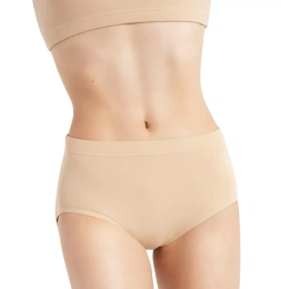 Краткое описание женской сборной Capezio