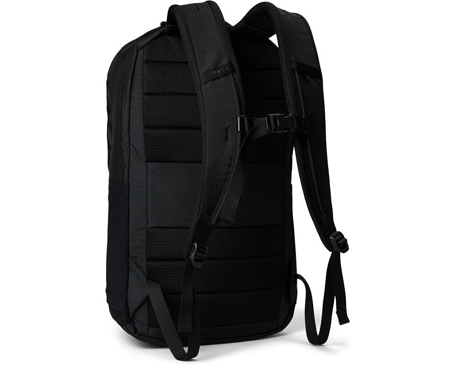 Рюкзак Cotopaxi Allpa 26L с отделением для ноутбука и панелью для багажа