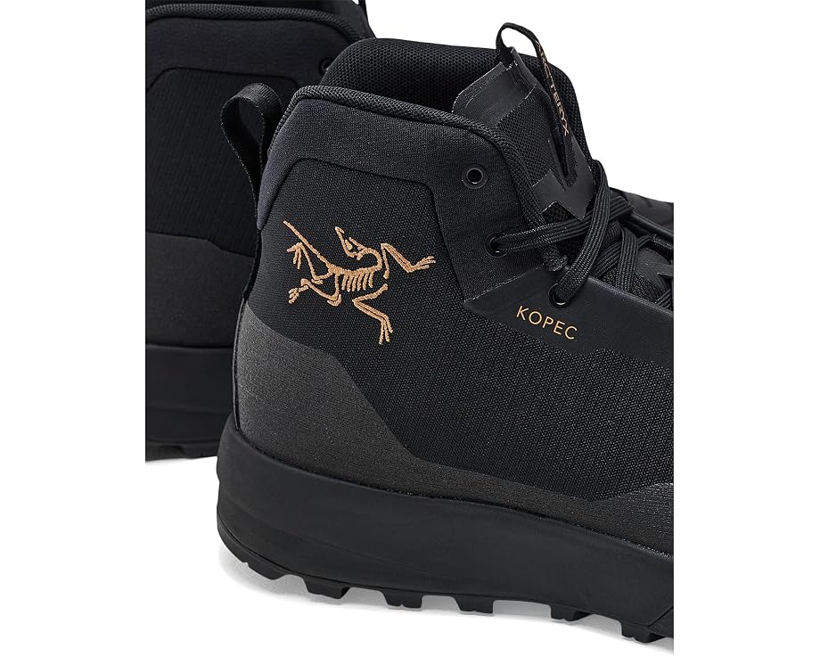 Треккинговые кроссовки Arc'teryx Kopec 2 Mid GTX