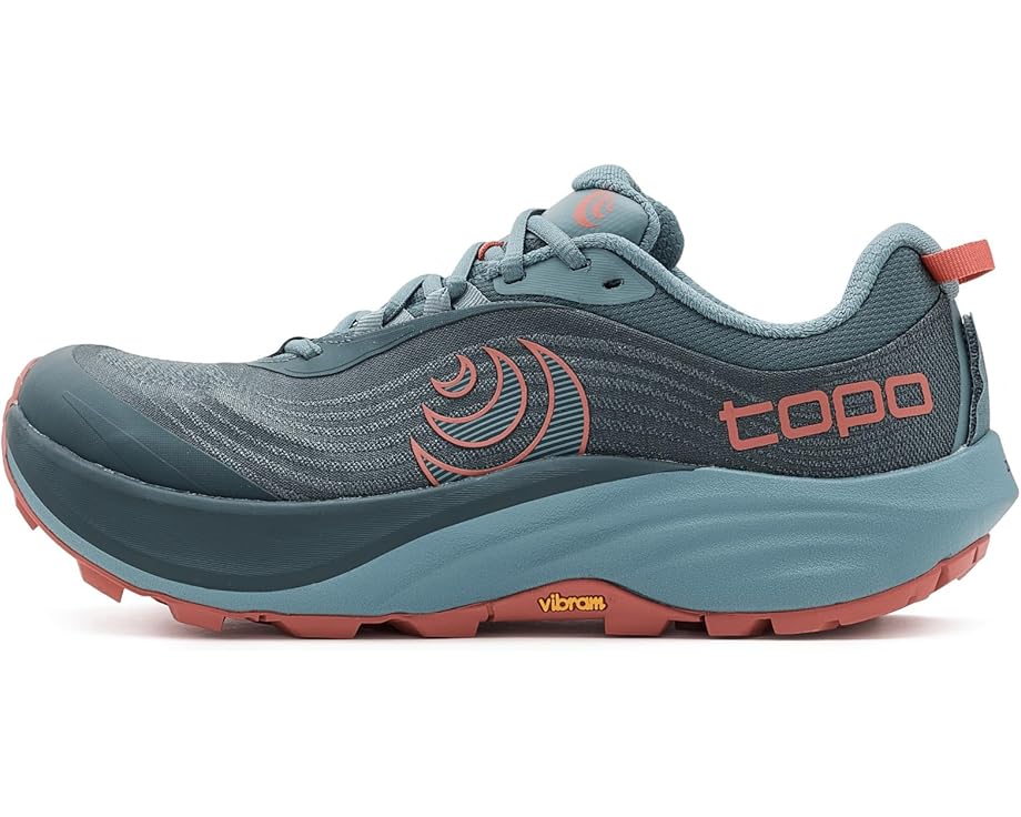 Трейловые кроссовки Pursuit 3 Topo Athletic с 0-перепадом