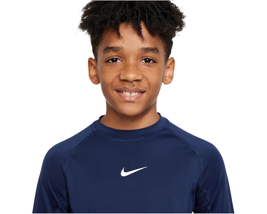 Детская футболка Nike Kids Pro Dri-fit Long Sleeve с технологией отвода влаги