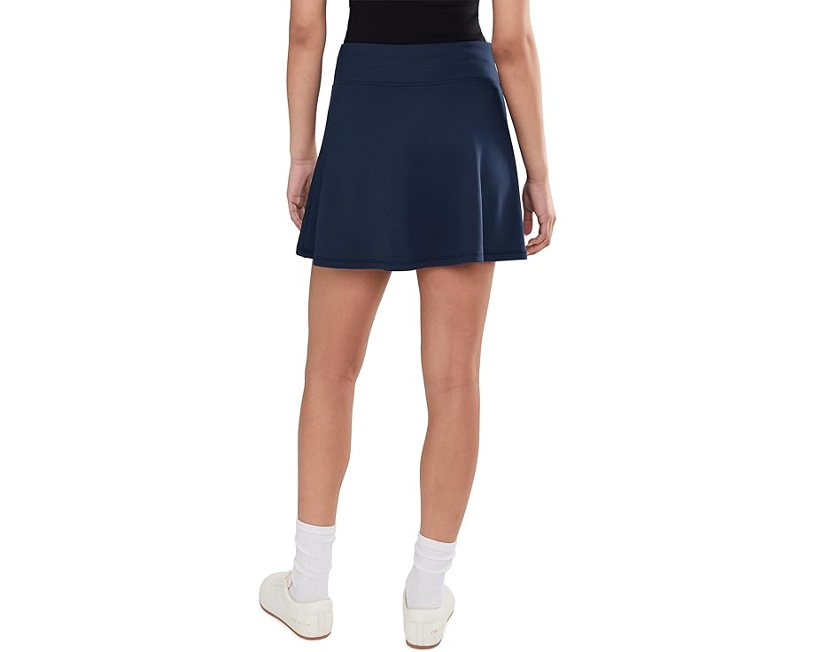 Короткая юбка TravisMathew Skyloft Soft A-line с защипами