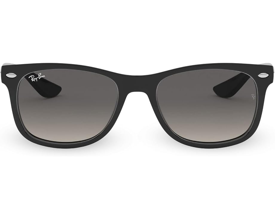 Солнцезащитные очки Ray-Ban New Wayfarer для детей