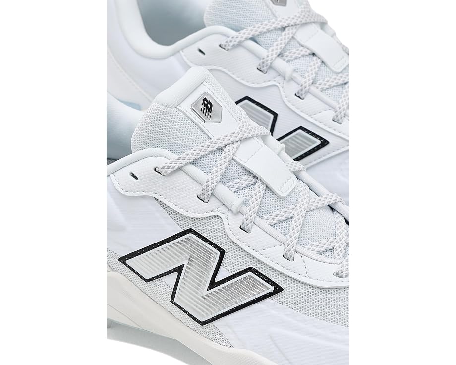 Софтбольные бутсы New Balance Velo V5 Molded