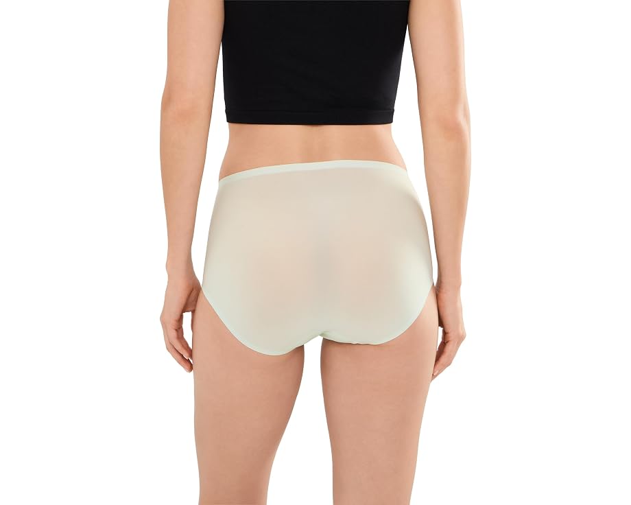 Трусики Chantelle Soft Stretch с высокой посадкой и четырехсторонним растяжением