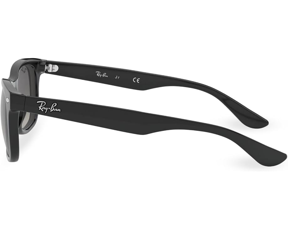 Солнцезащитные очки Ray-Ban New Wayfarer для детей