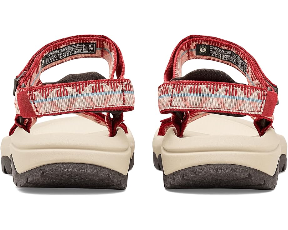 Teva Hurricane XLT3 с обновлённой технологией и универсальной системой ремешков