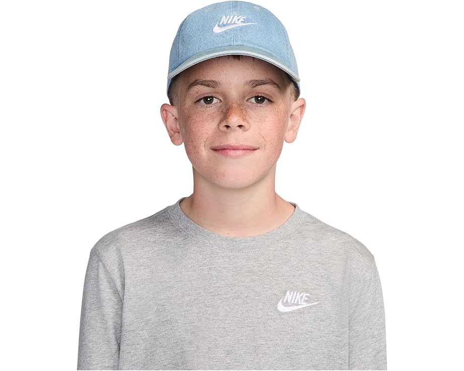 Детская бейсболка Nike Club из денима с регулируемым ремнем