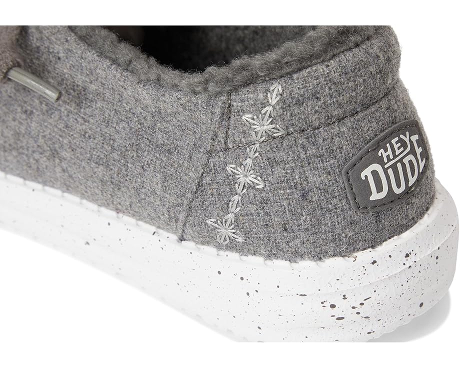 Детские лоферы Hey Dude Kids Wendy Wool Cozy из шерсти с искусственным мехом