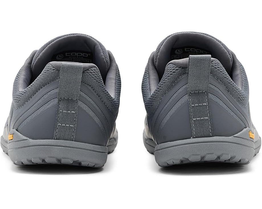 Topo Athletic Connect кроссовки для бездорожья серые