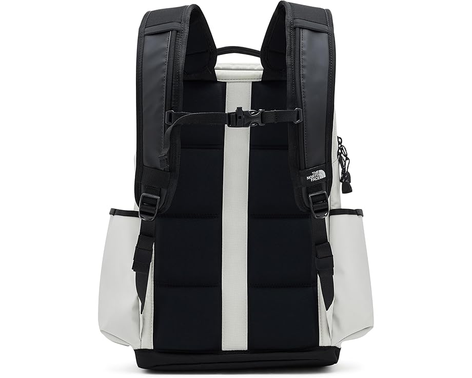 Рюкзак Base Camp Daypack The North Face из переработанного полиэстера