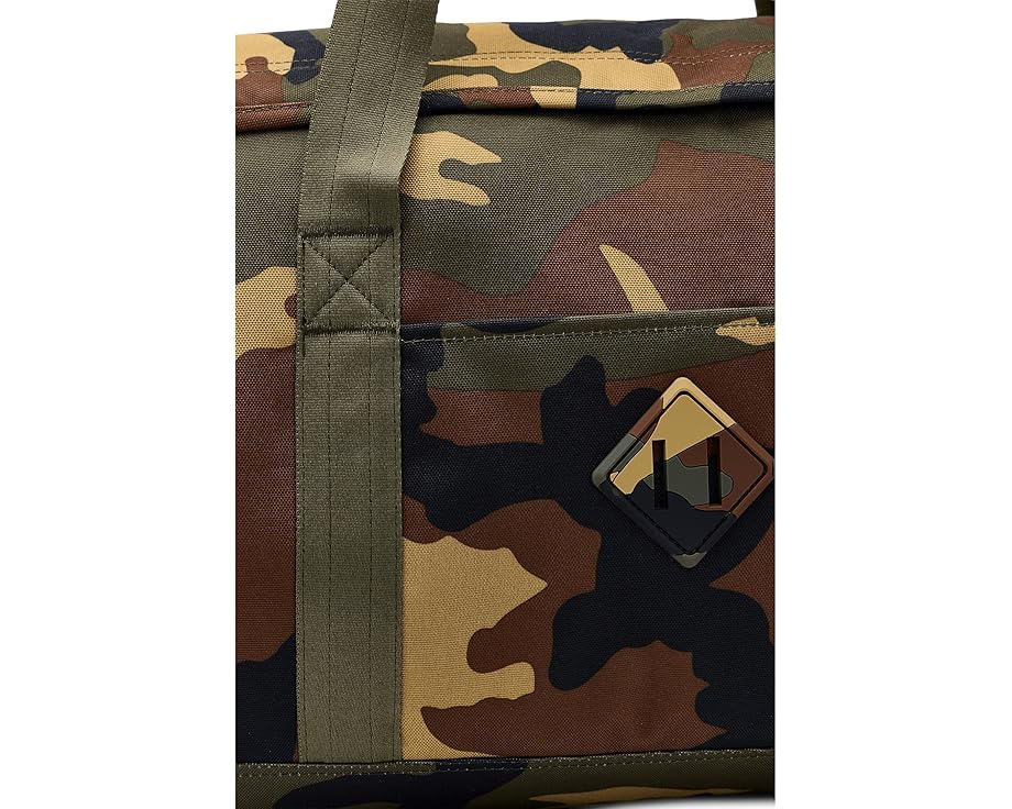 Вместительная дорожная сумка Heritage Duffel с ремнями и перегородкой