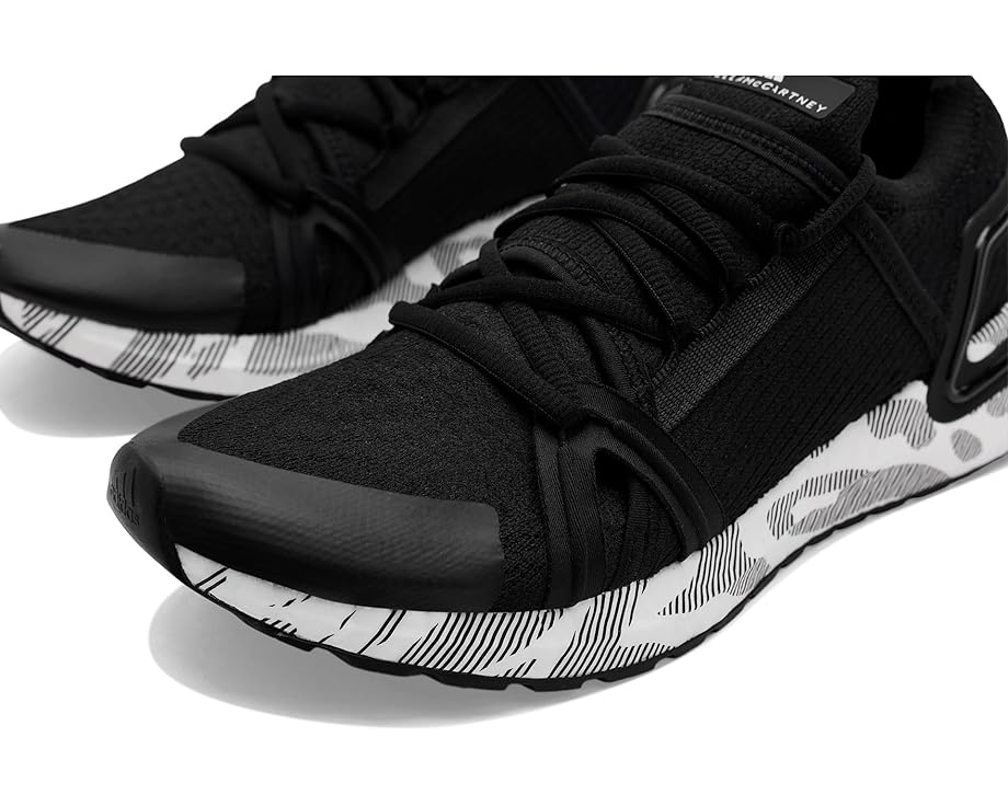 Кроссовки adidas by Stella McCartney Ultraboost DNA для бега