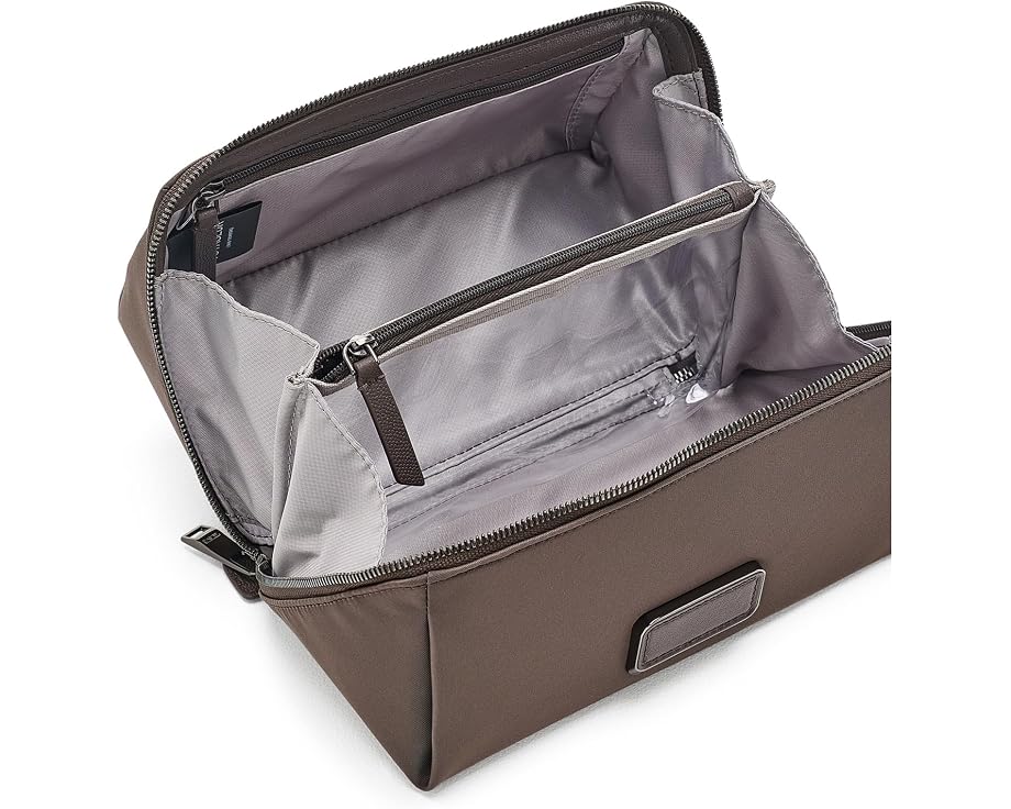 Косметичка Tumi Dallas с отделениями