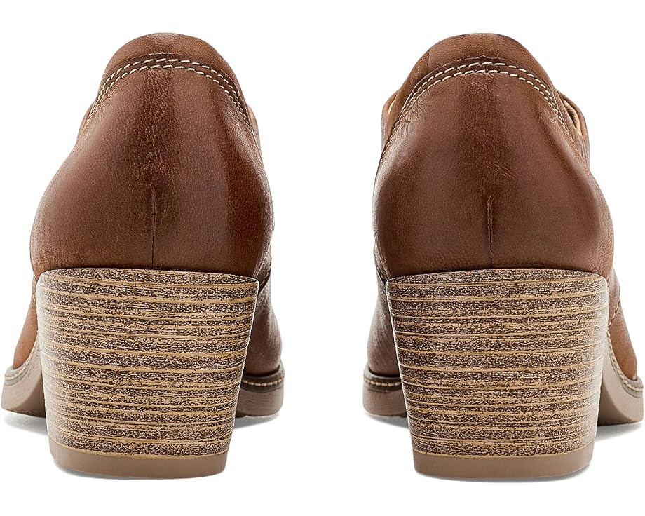 Туфли Maris на шнуровке от Dansko с каблуком из стопки