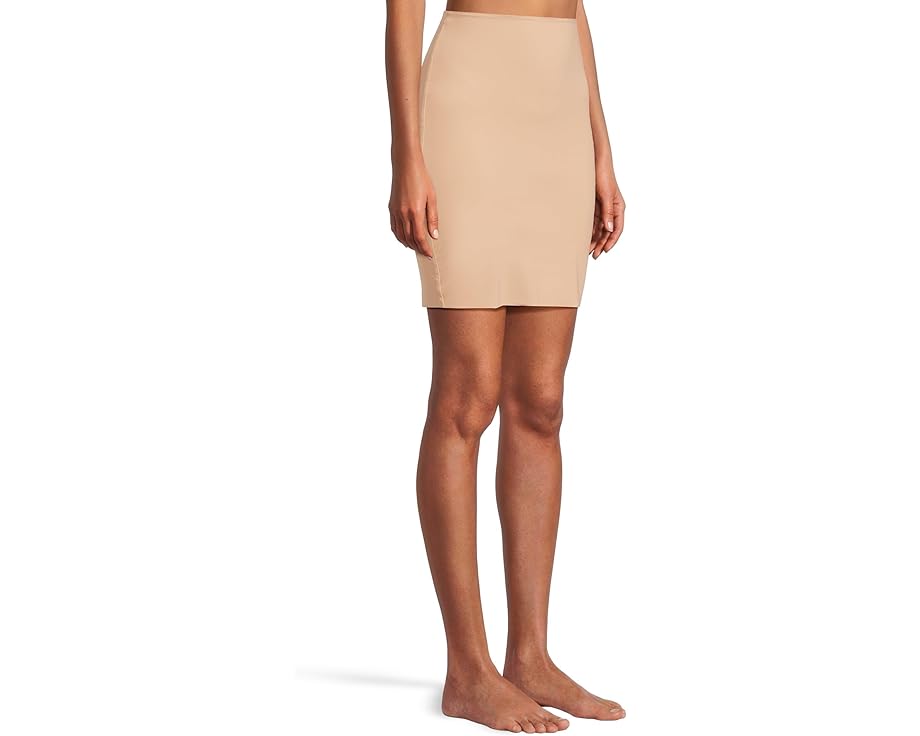Комбинация Commando Half Slip с утягивающими шортами
