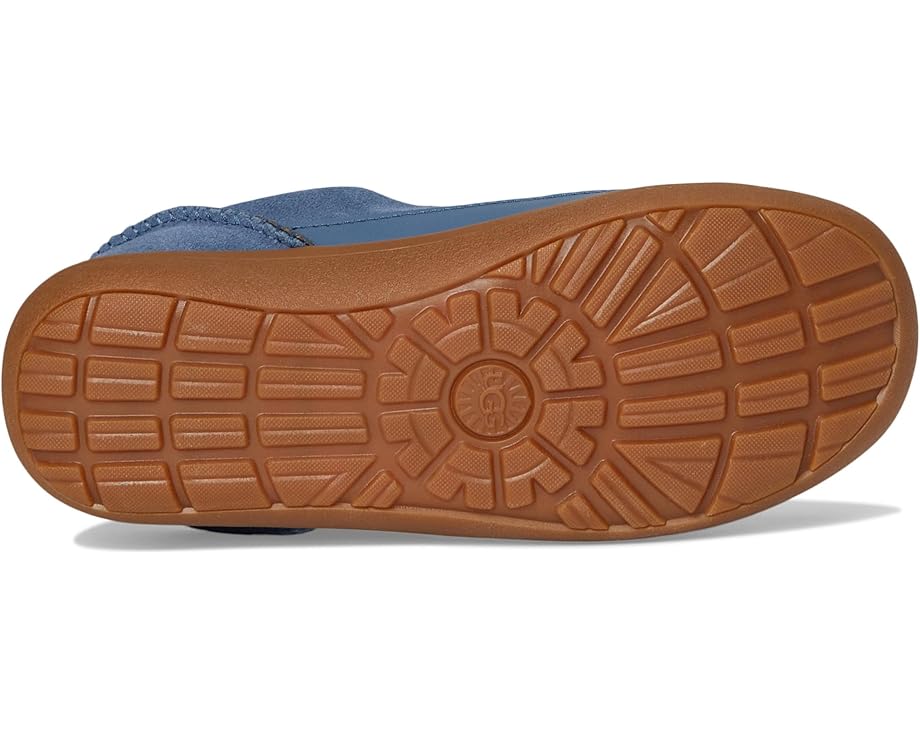 Кроссовки Adventurer Sneaker от UGG Kids для детей со стирающимся верхом